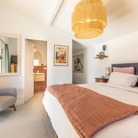 Ysee - 10 Personnes Piscine Chaufee *