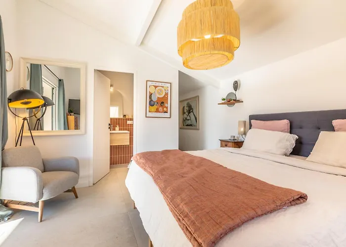 Ysee - 10 Personnes Piscine Chaufee *